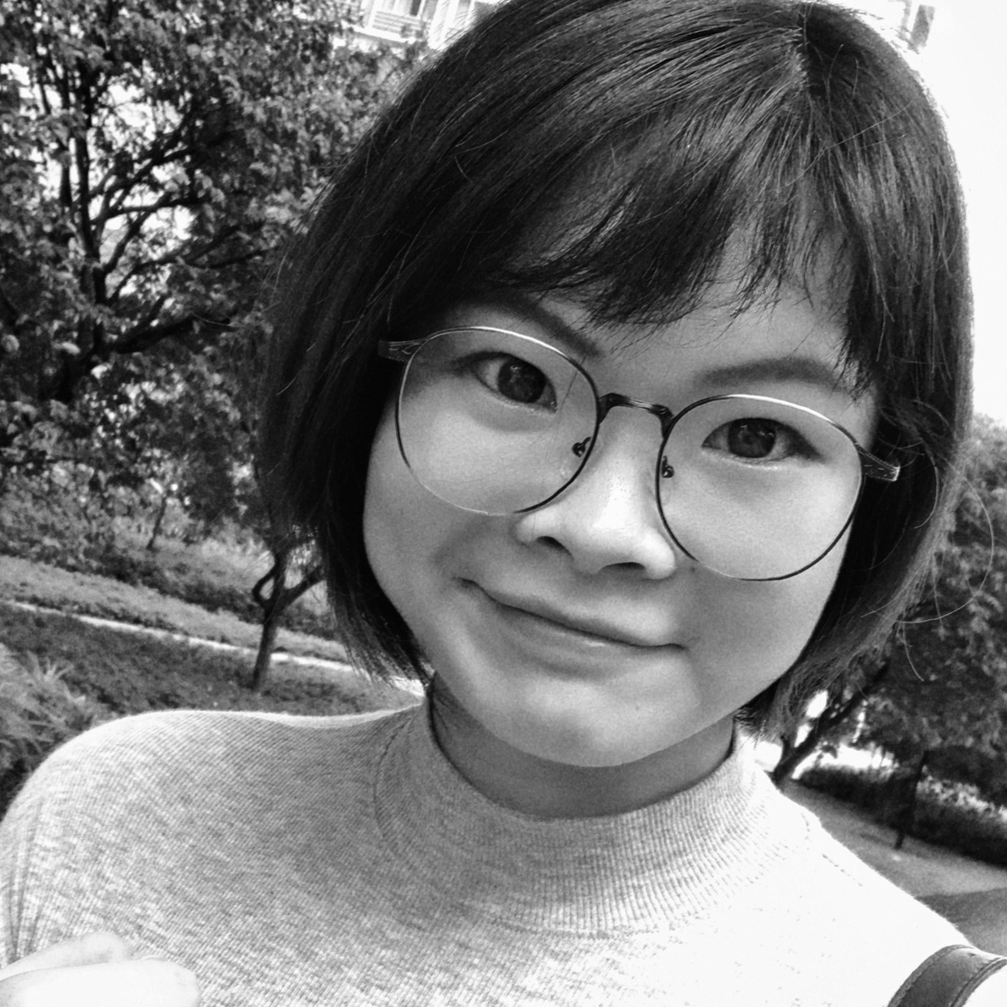 Xinjie Hu